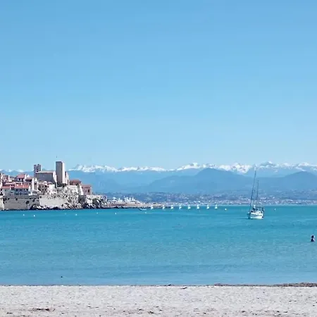 Διαμέρισμα 2 Pieces Dans La Vieille Αντίμπ